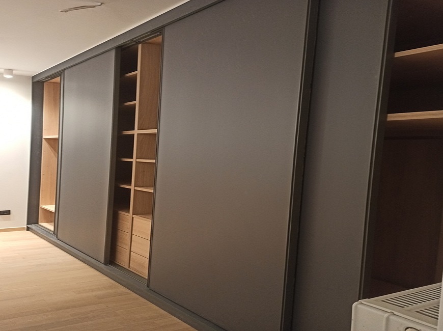 Ντουλάπες Συρόμενες