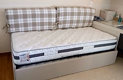 ΣΥΡΟΜΕΝΟΣ ΚΑΝΑΠΕΣ ΠΕΡΣΗΣ