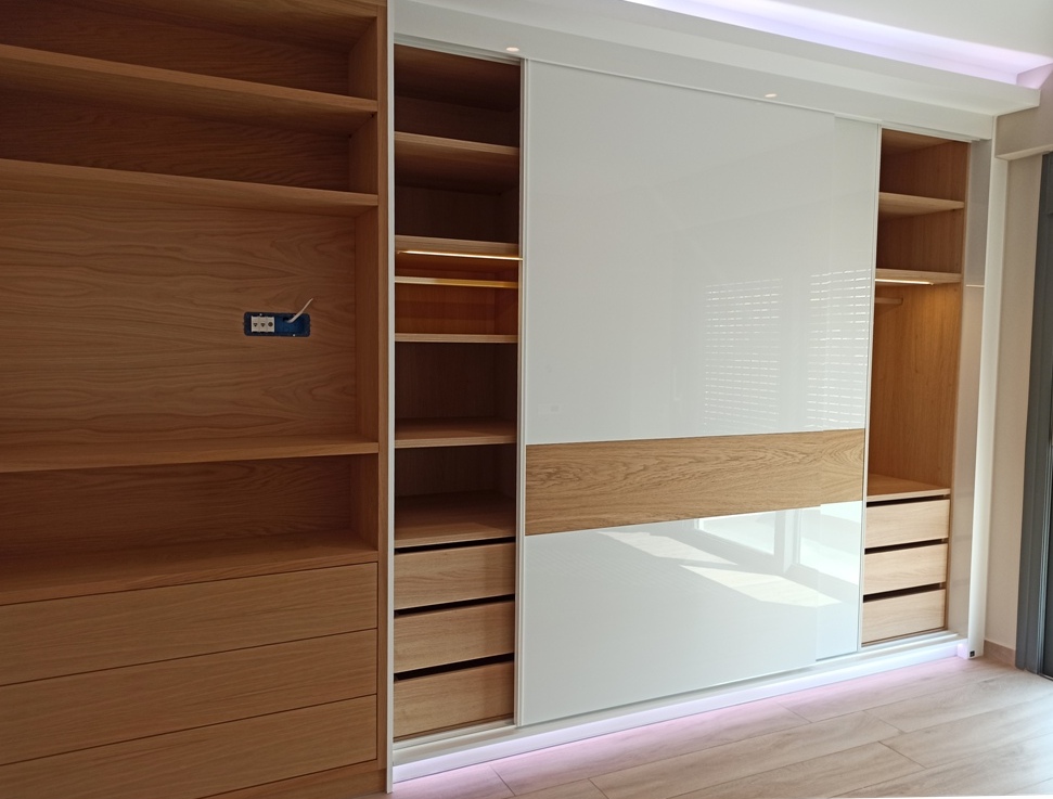 ΝΤΟΥΛΑΠΑ ΣΥΡΟΜΕΝΗ ΚΗΦΙΣΟΣ