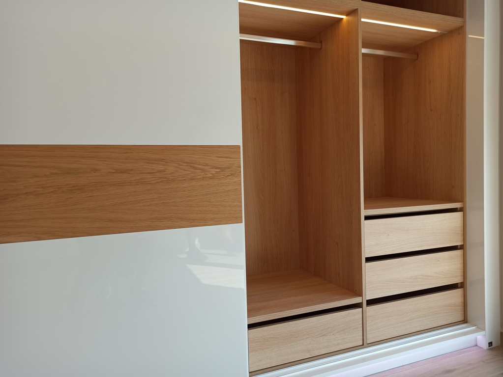 ΝΤΟΥΛΑΠΑ ΣΥΡΟΜΕΝΗ ΚΗΦΙΣΟΣ