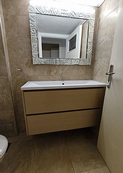 ΕΠΙΠΛΟ ΜΠΑΝΙΟΥ ΑΛΦΕΙΟΣ 