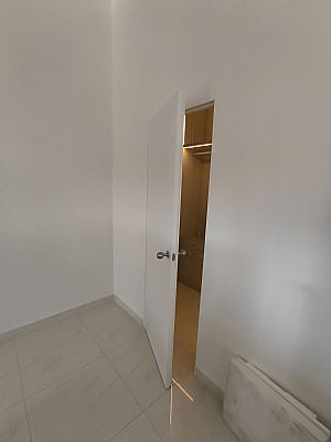 ΚΡΥΦΗ ΠΟΡΤΑ Νο 1
